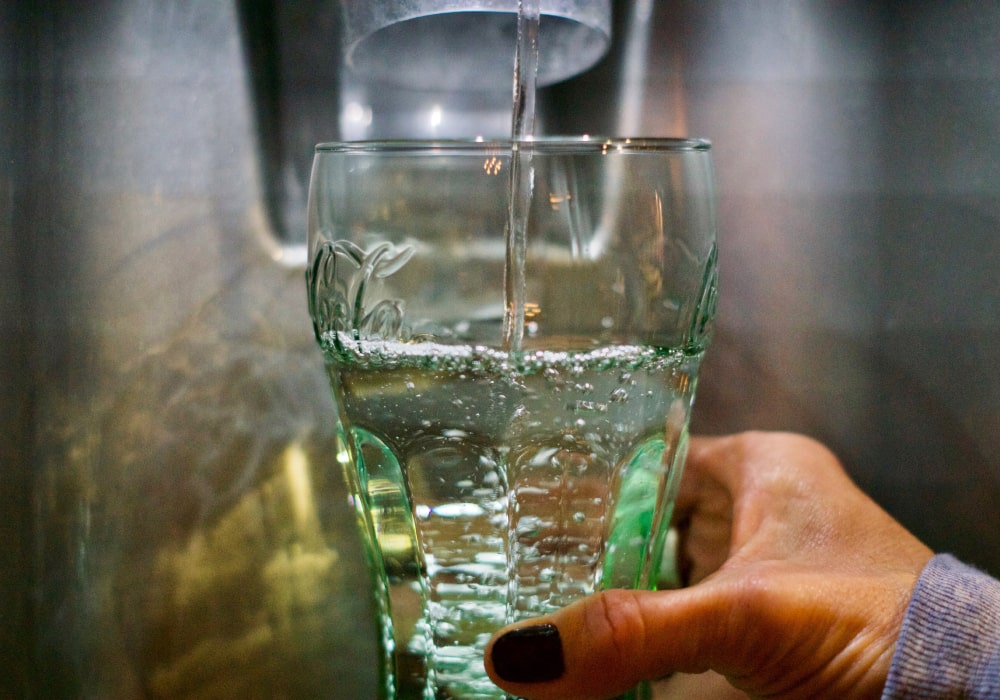 Cómo saber si el agua de tu hogar es segura para beber