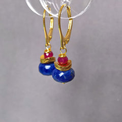 Marie Nicole Bijoux - Lapis lazuli and ruby earrings