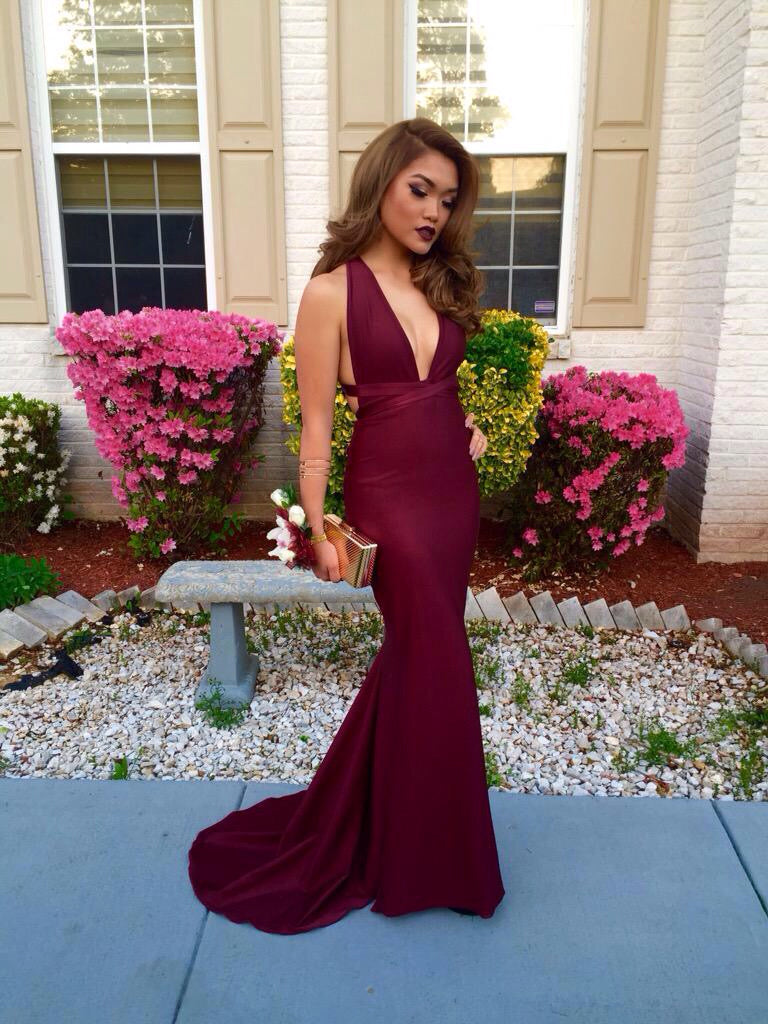 burgundy bodycon prom dress