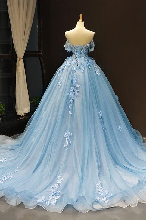 blue poofy prom dresses