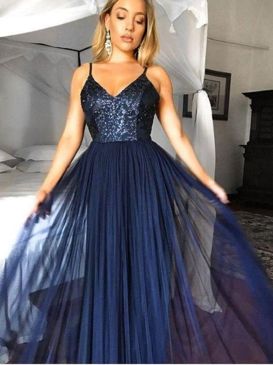 navy blue spaghetti strap prom dress