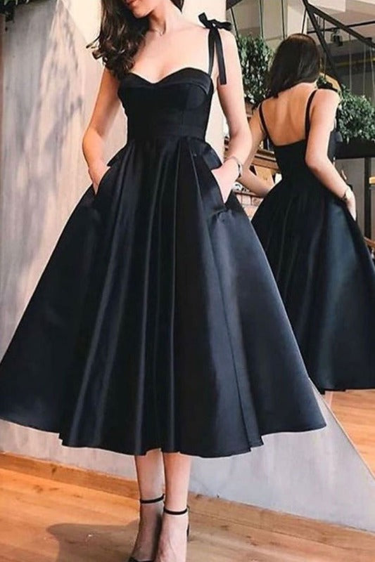 Vintage Inspired Tea Length Black 50s Prom Dress With
