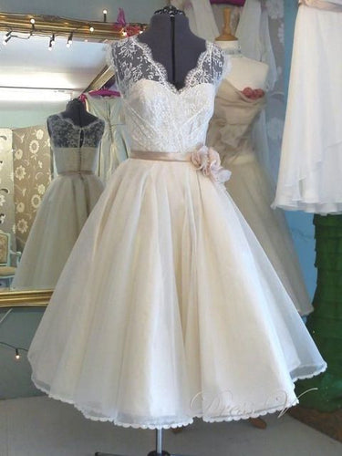 50s inspired wedding dress