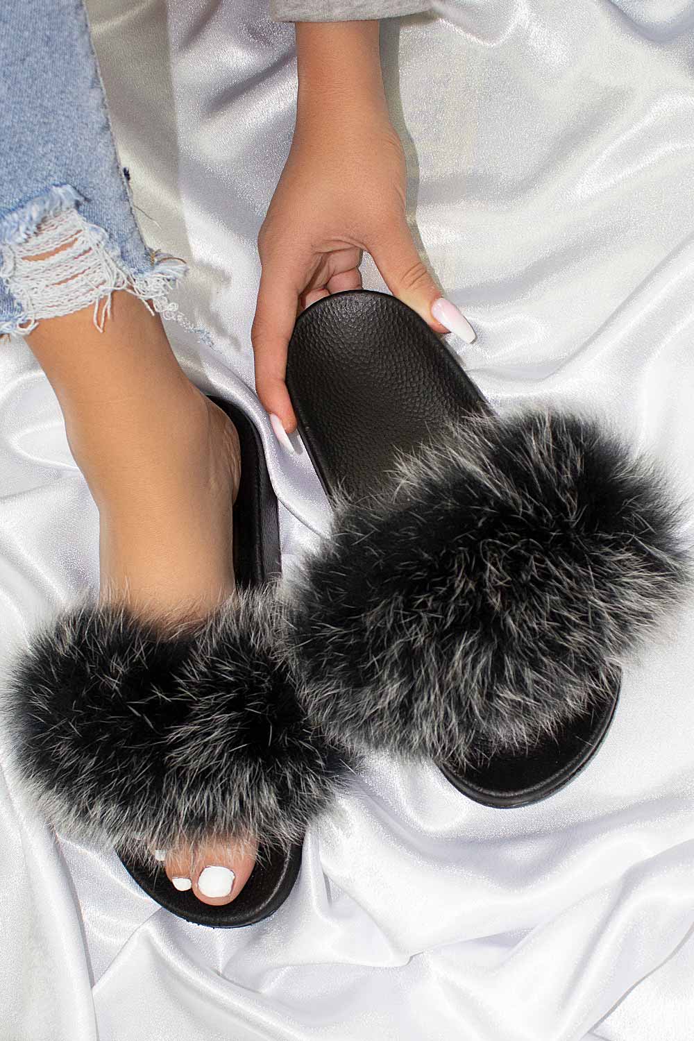 black fur sliders