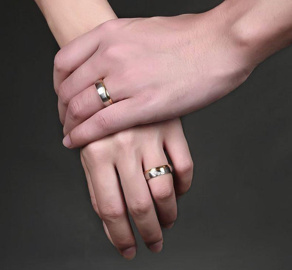 Couples rings - gold and silver matching couple ring set