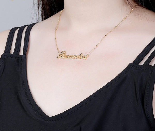 Name necklaces with gold crown