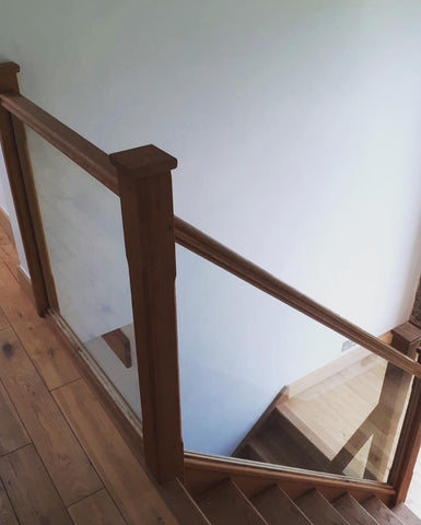 Custom made glass for internal staircase balustrade