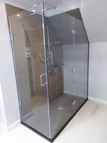 Corner custom shower glass enclosure