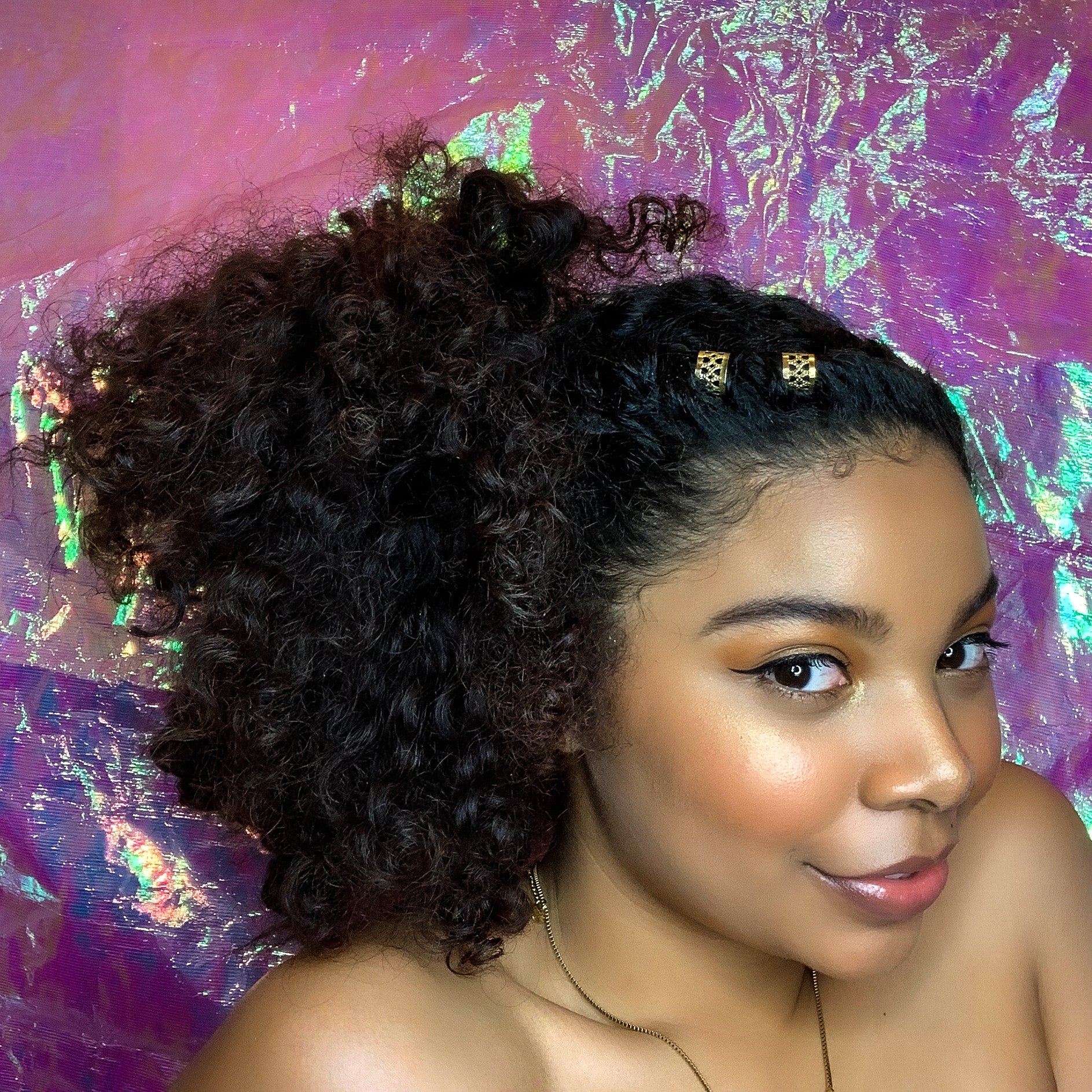 5 Cute & Simple Curly Hairstyles – Rizos Curls