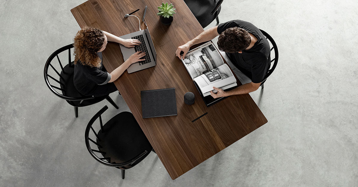 Wide_0010_Gallery-01-artifox-table-desk-walnut_1