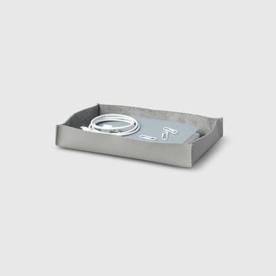 https://cdn.shopify.com/s/files/1/1823/9587/products/01-artifox-valet-tray-gray_400x400.jpg?v=1691521775