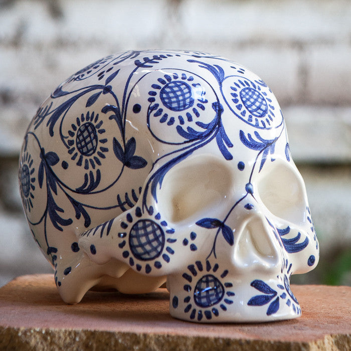 Calavera Flor Azul – Centro Cerámica Talavera