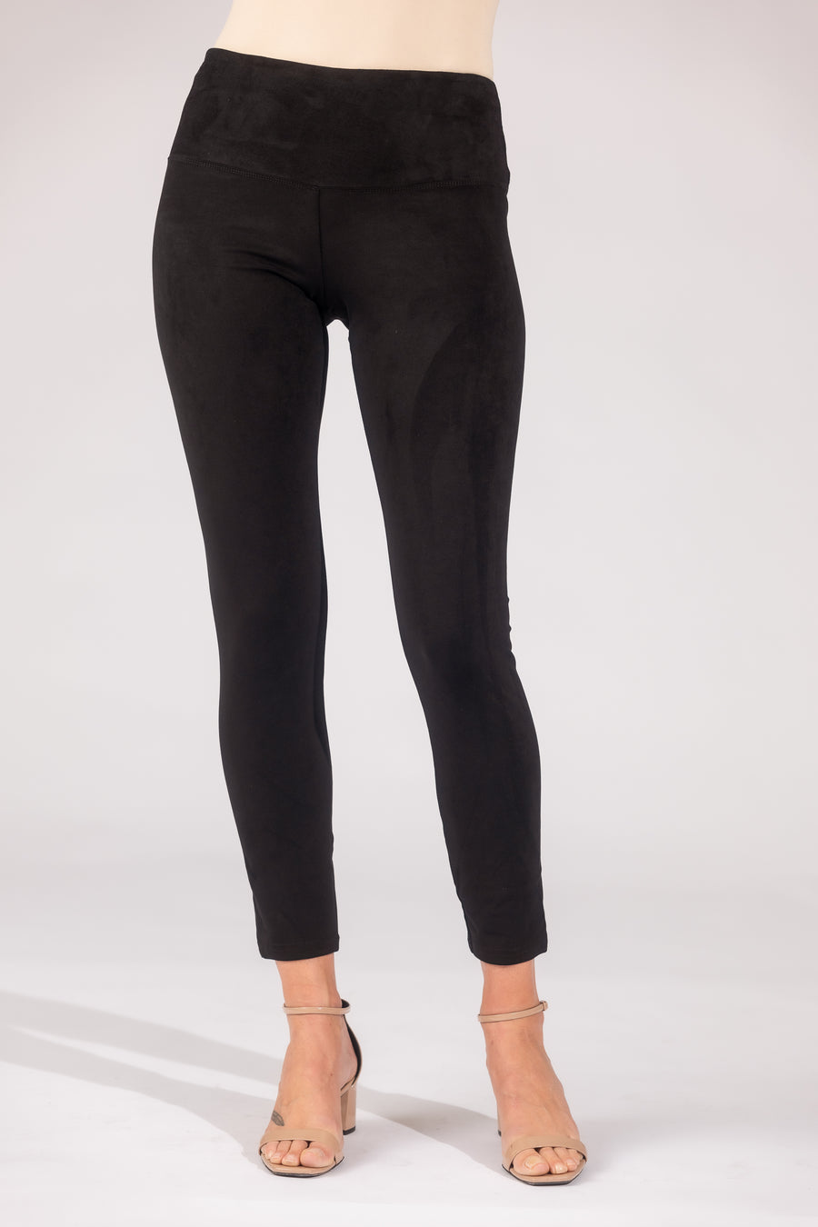 Intro Plus Teri Love the Fit Tummy Control Velvet Solid Leggings