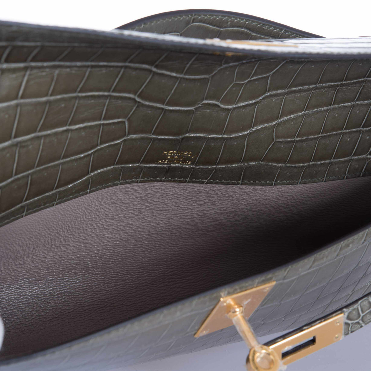 Hermès Kelly Cut Gris Tourterelle Porosus Crocodile Gold Hardware ...