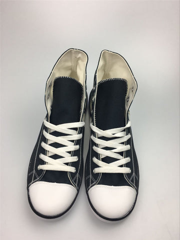 chuck taylor style shoes