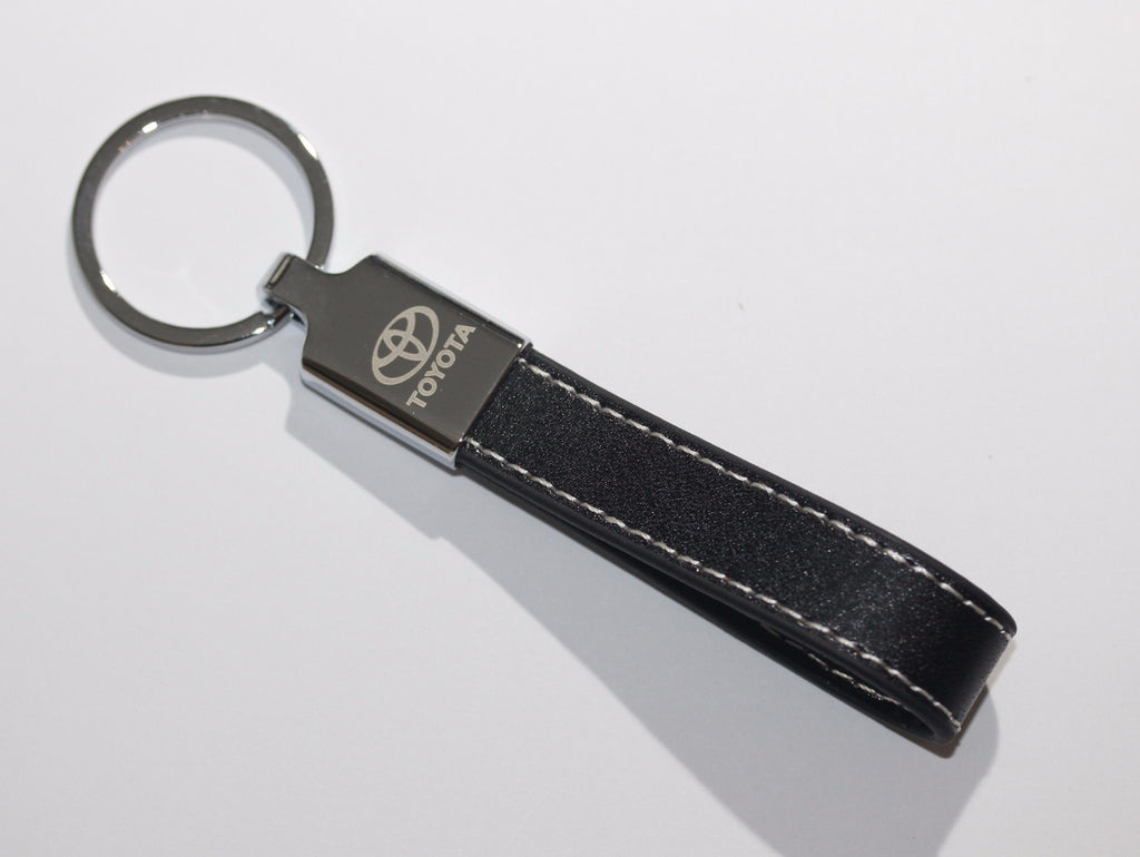 Toyota Silver Chrome Leather Keychain - MyValveCaps