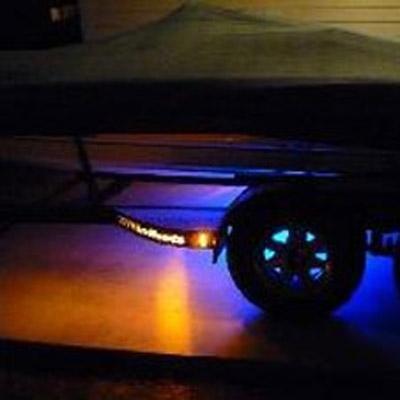 bluewater-led-trailer-cutout-step-led-lighting