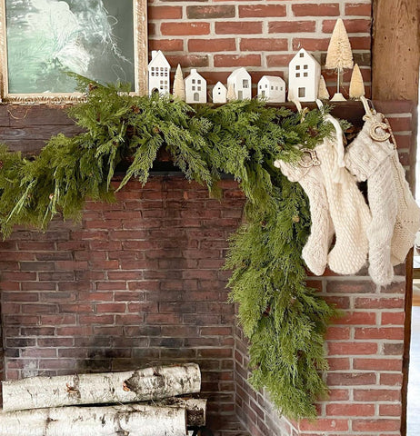 Natural Forest Hemlock Garland with Pine Cones