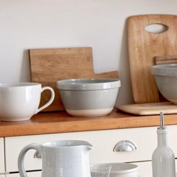Farmhouse Collection Medium Stoneware Mixing Bowl Grey