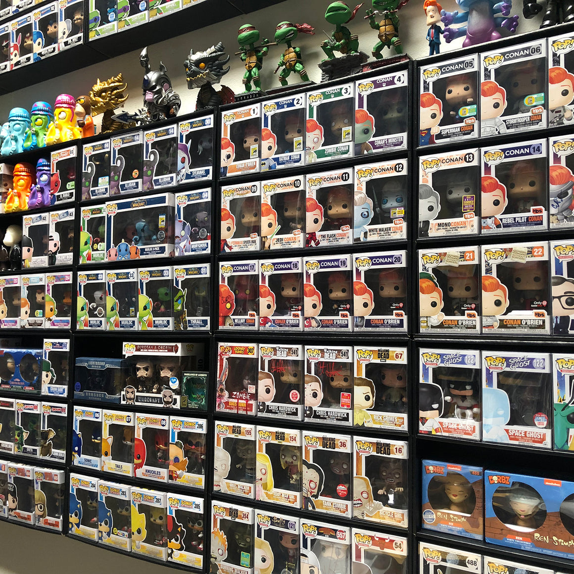 display shelves for funko pop