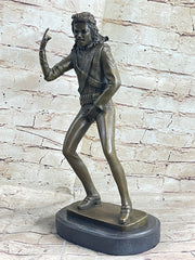 bronze sculpture of Michael Jackson performing