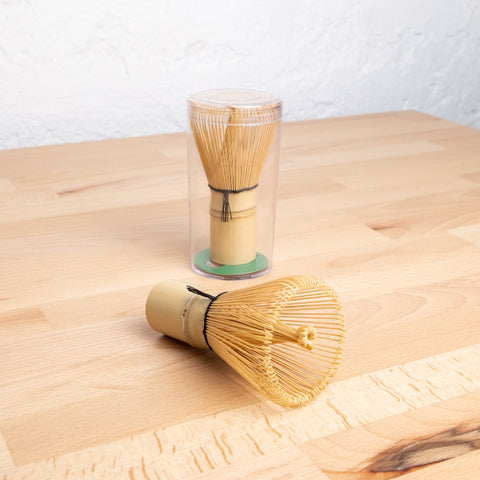 https://cdn.shopify.com/s/files/1/1830/0147/products/Chasen_BambooWhisk.jpg?v=1618332099&width=480