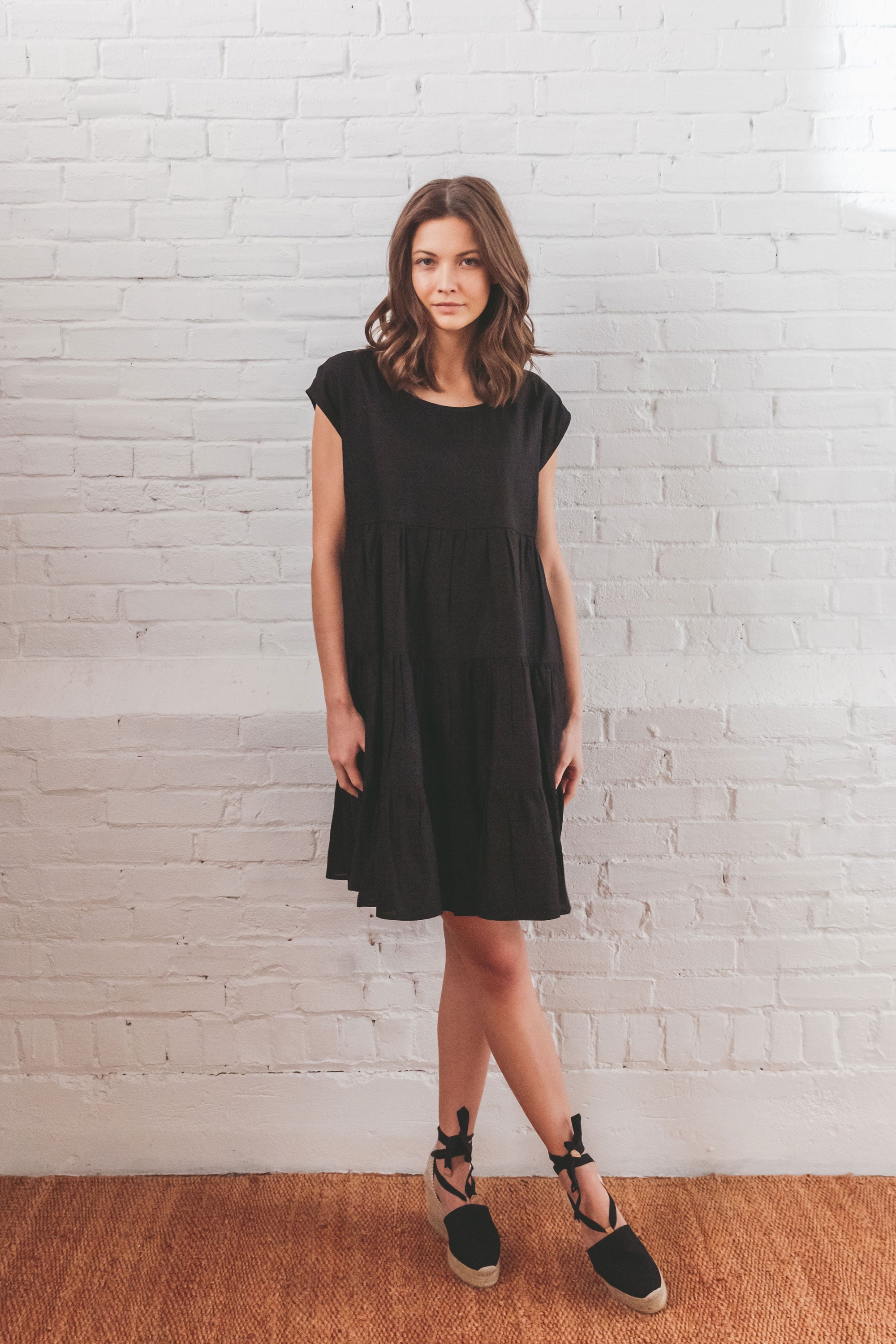 tiered dress black