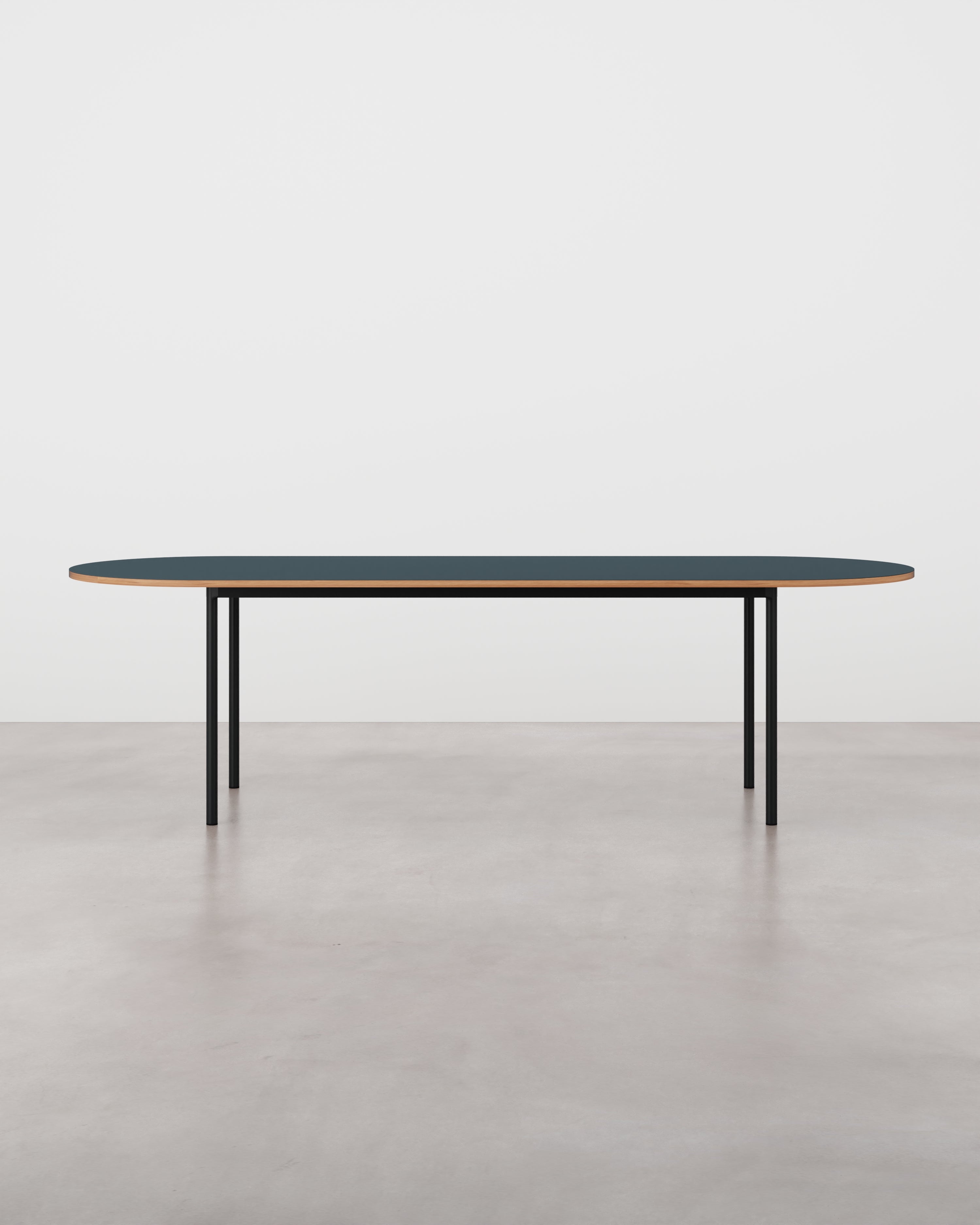 Tablelab – Product image – ESSENTIAL "Pill" Dining Table