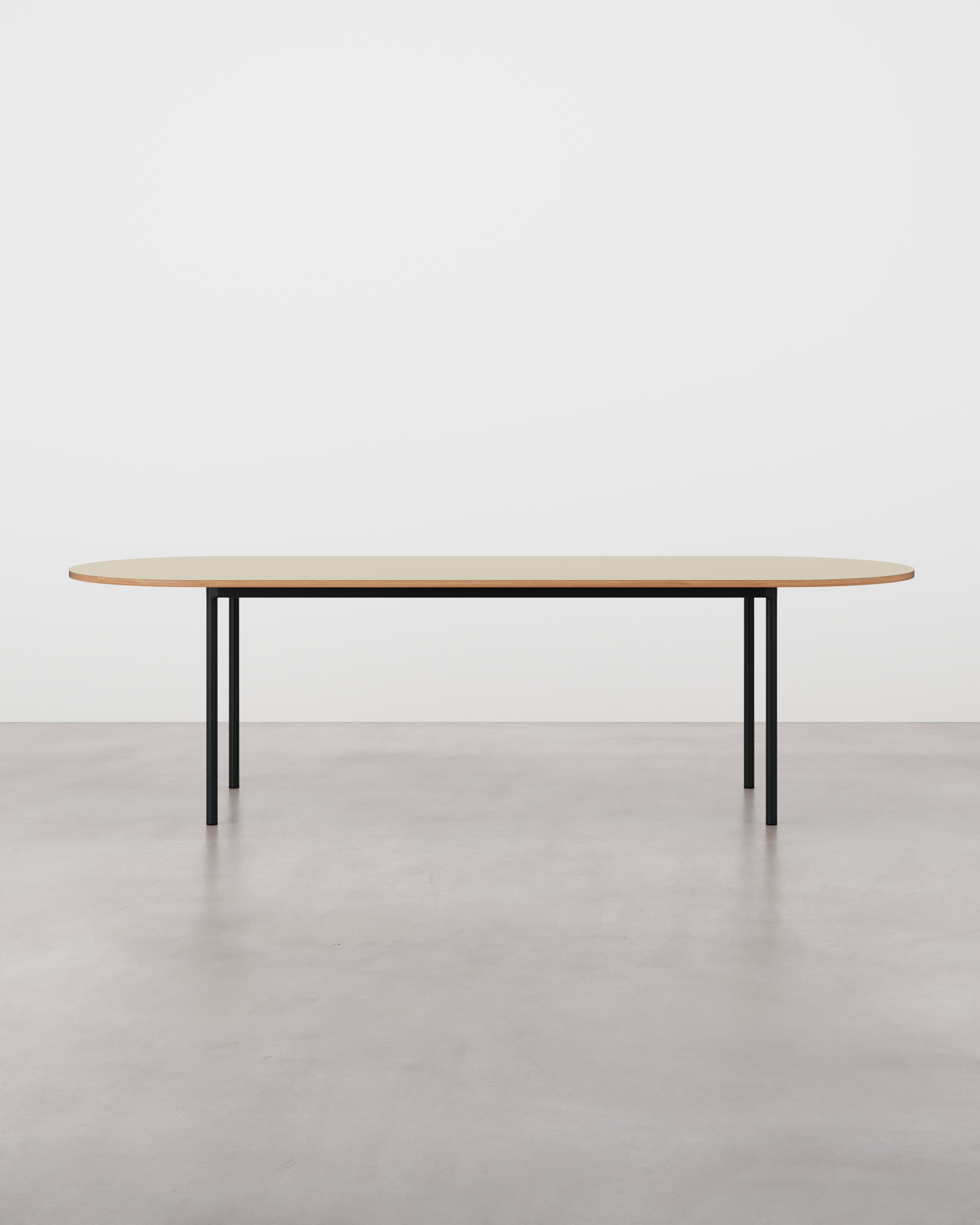 Tablelab – Product image – ESSENTIAL "Pill" Dining Table