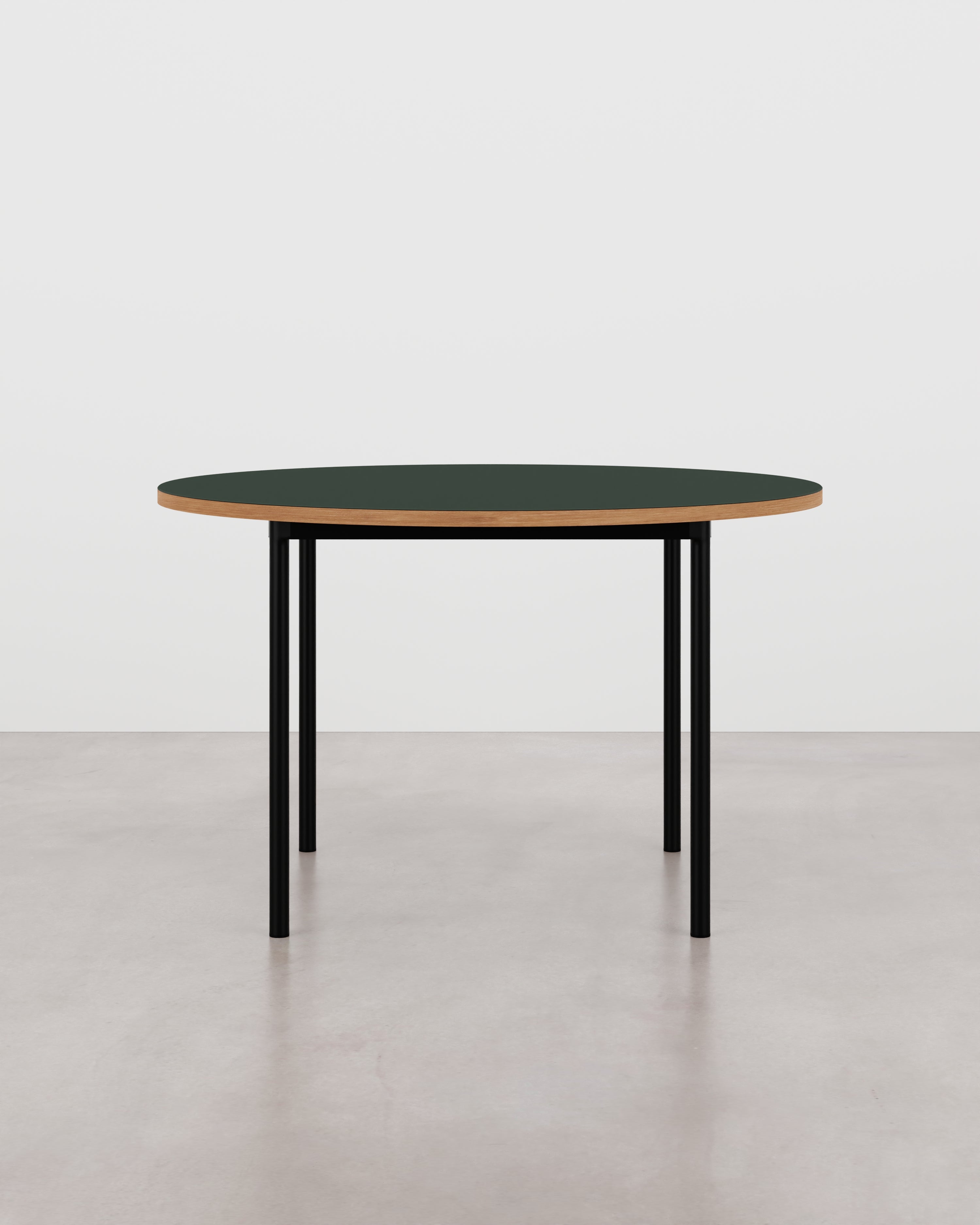 Tablelab – Product image – ESSENTIAL Dining Table Round
