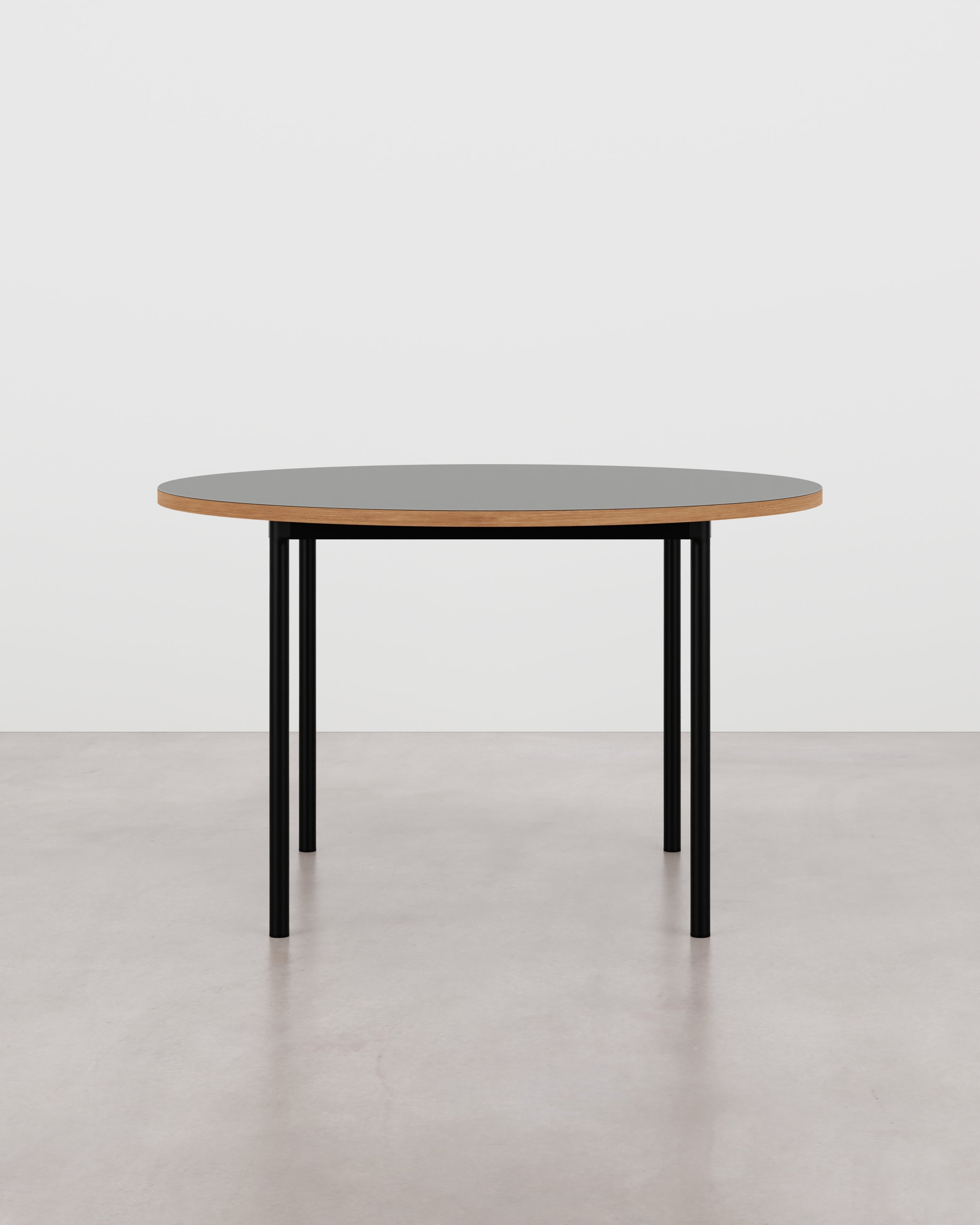 Tablelab – Product image – ESSENTIAL Dining Table Round