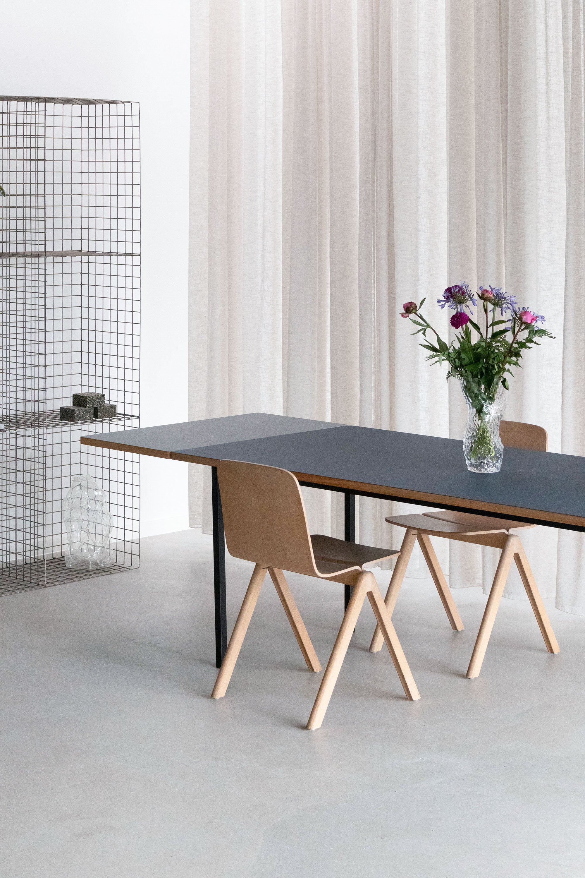 Tablelab – Product image – ESSENTIAL Dining Table 220x90cm