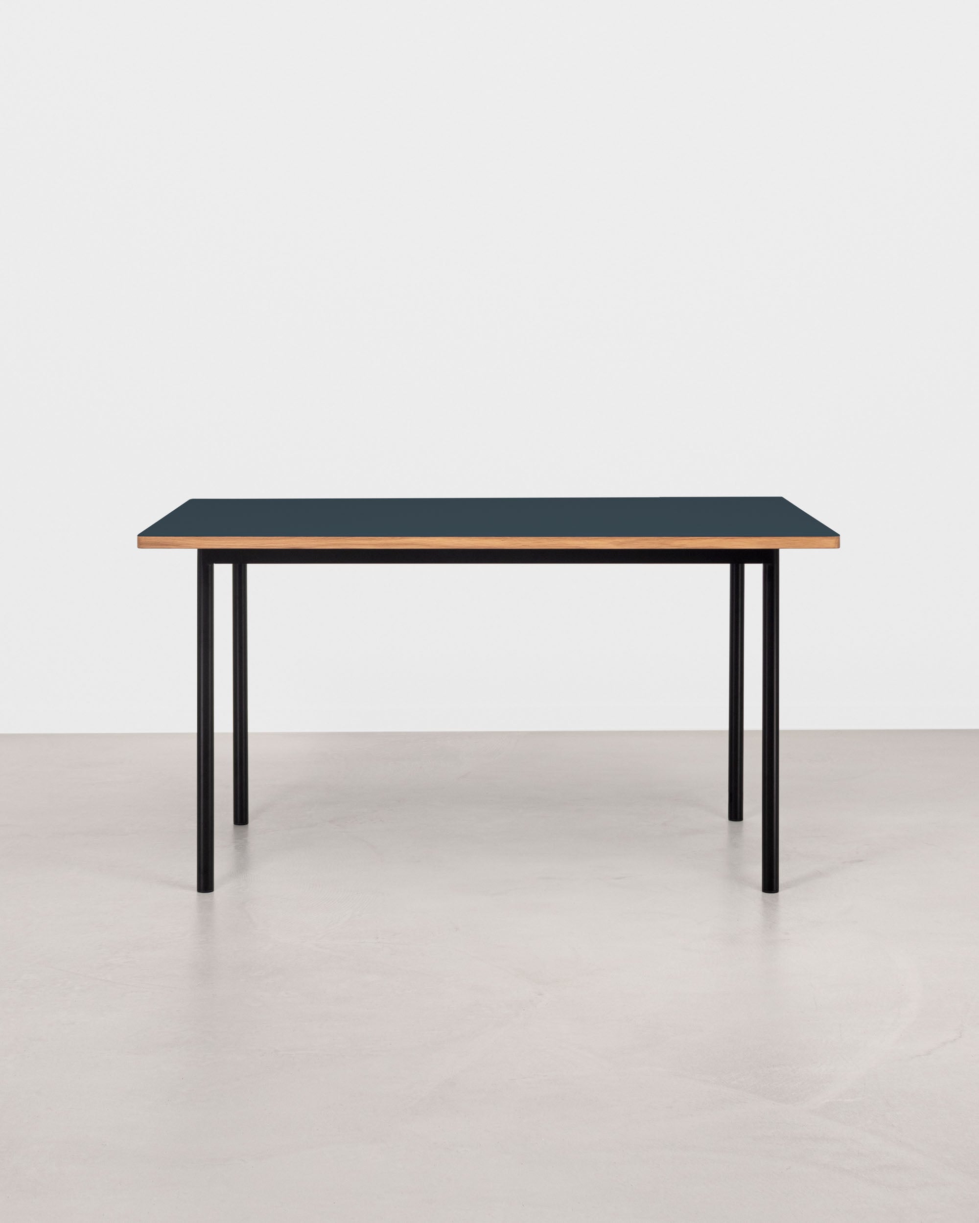 Tablelab – Product image – ESSENTIAL Dining Table 140x90cm