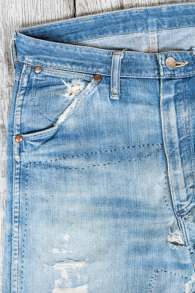 Vintage Wrangler 13MWZ jeans