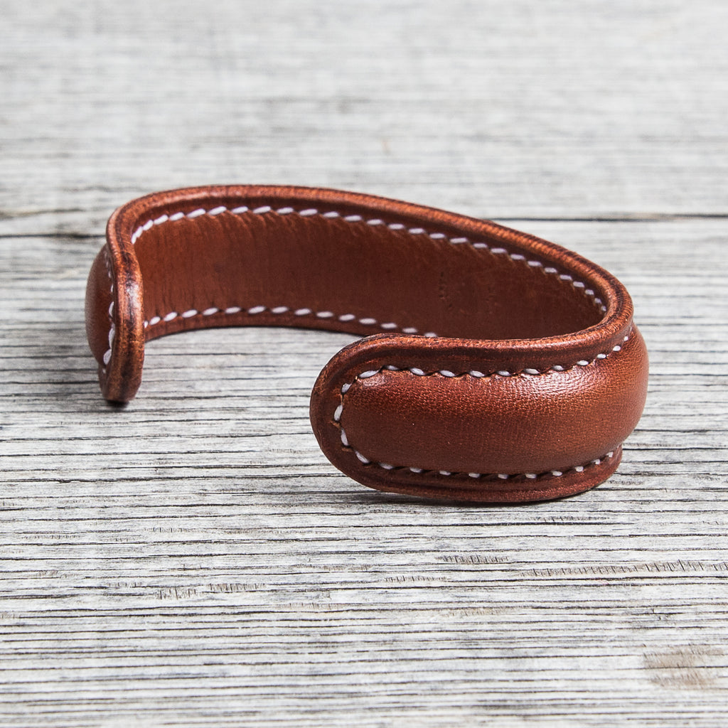 Lone Wolf Leather Cuff Bracelet Saddle Tan Tärnsjö Veg Tanned Light Se ...