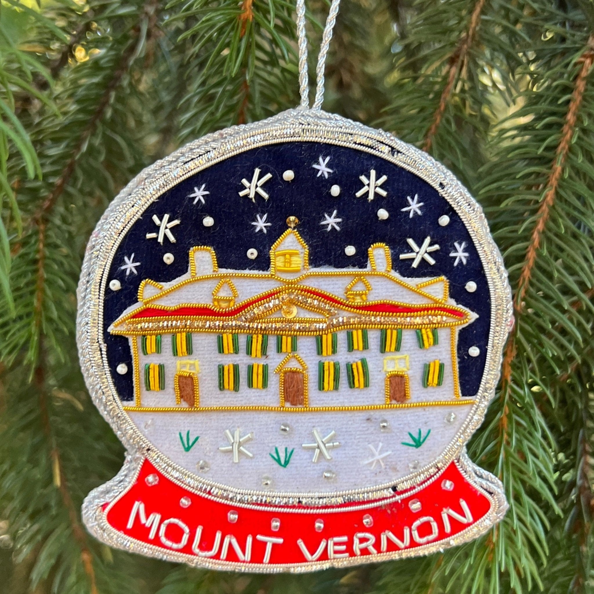 St. Nicolas Mount Vernon Snowglobe Ornament