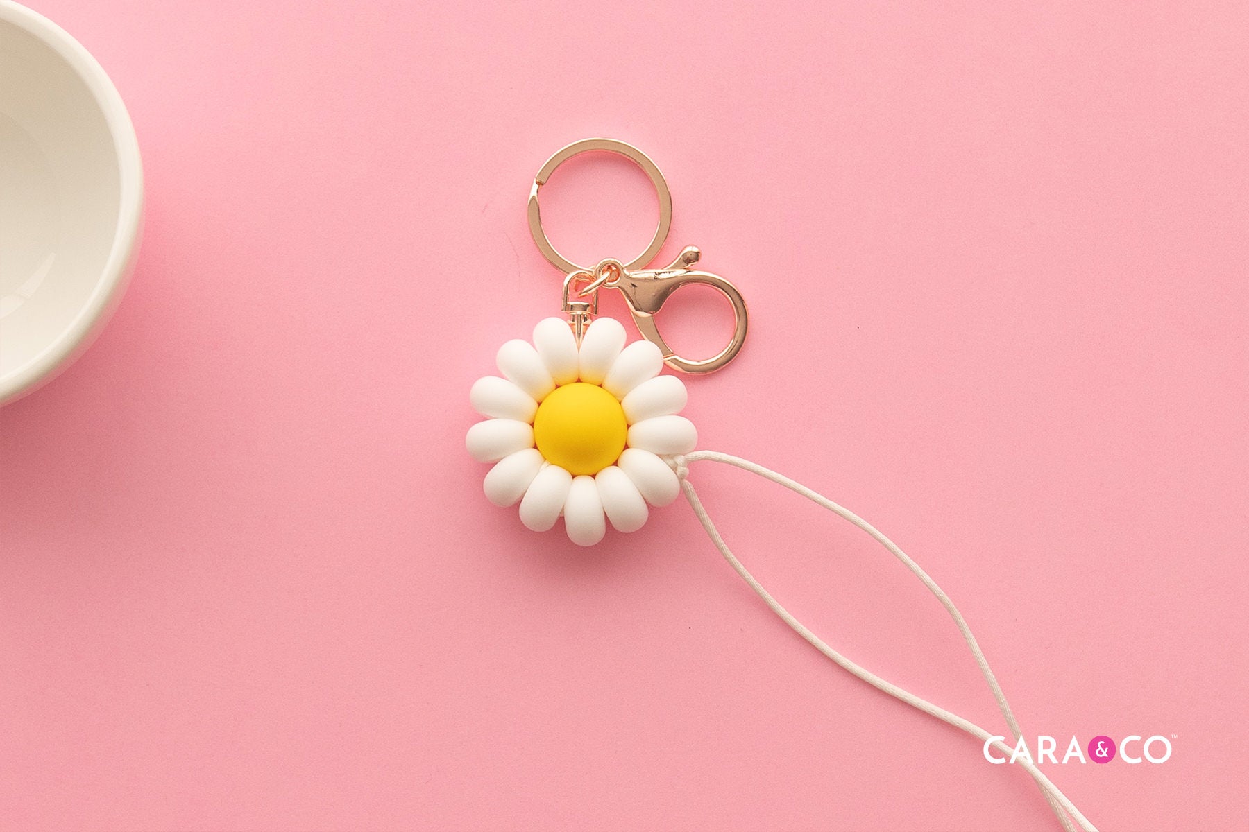 Beaded Silicone Daisy Flower Keychain Tutorial - Cara & Co