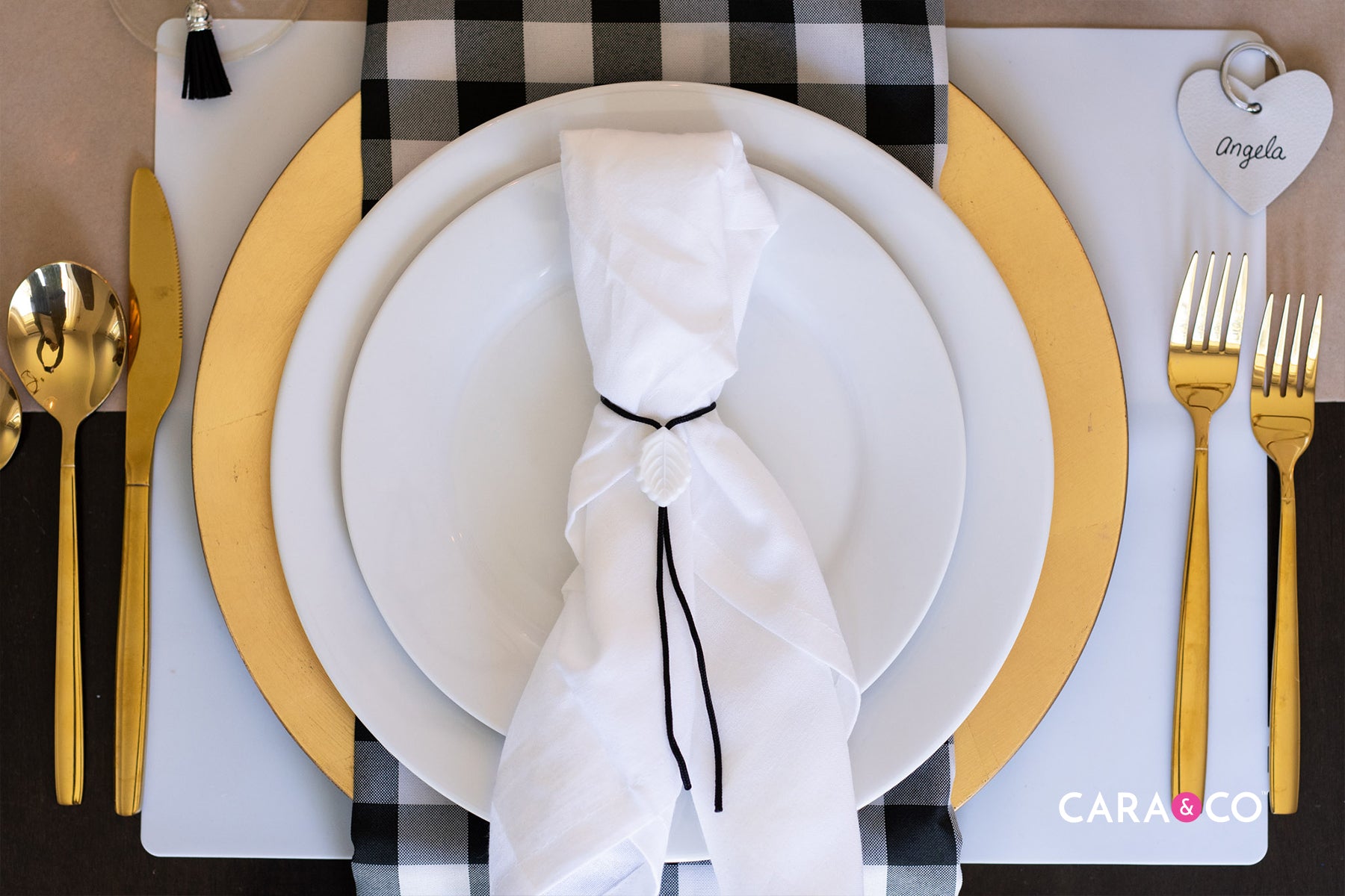 Thanksgiving Table scape Inspiration - Cara & Co Blog