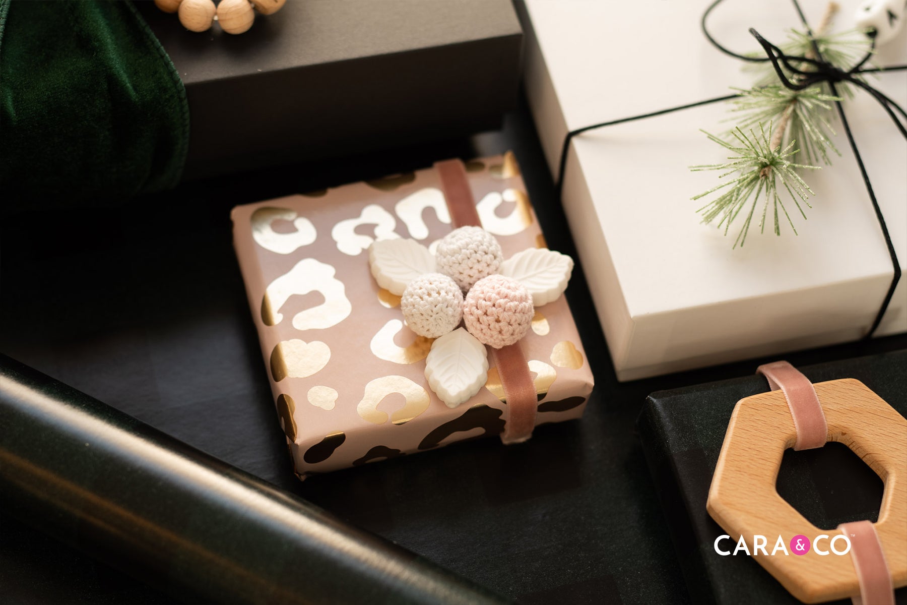 Gift Wrapping Ideas You NEED to Copy NOW - designedbycarissa