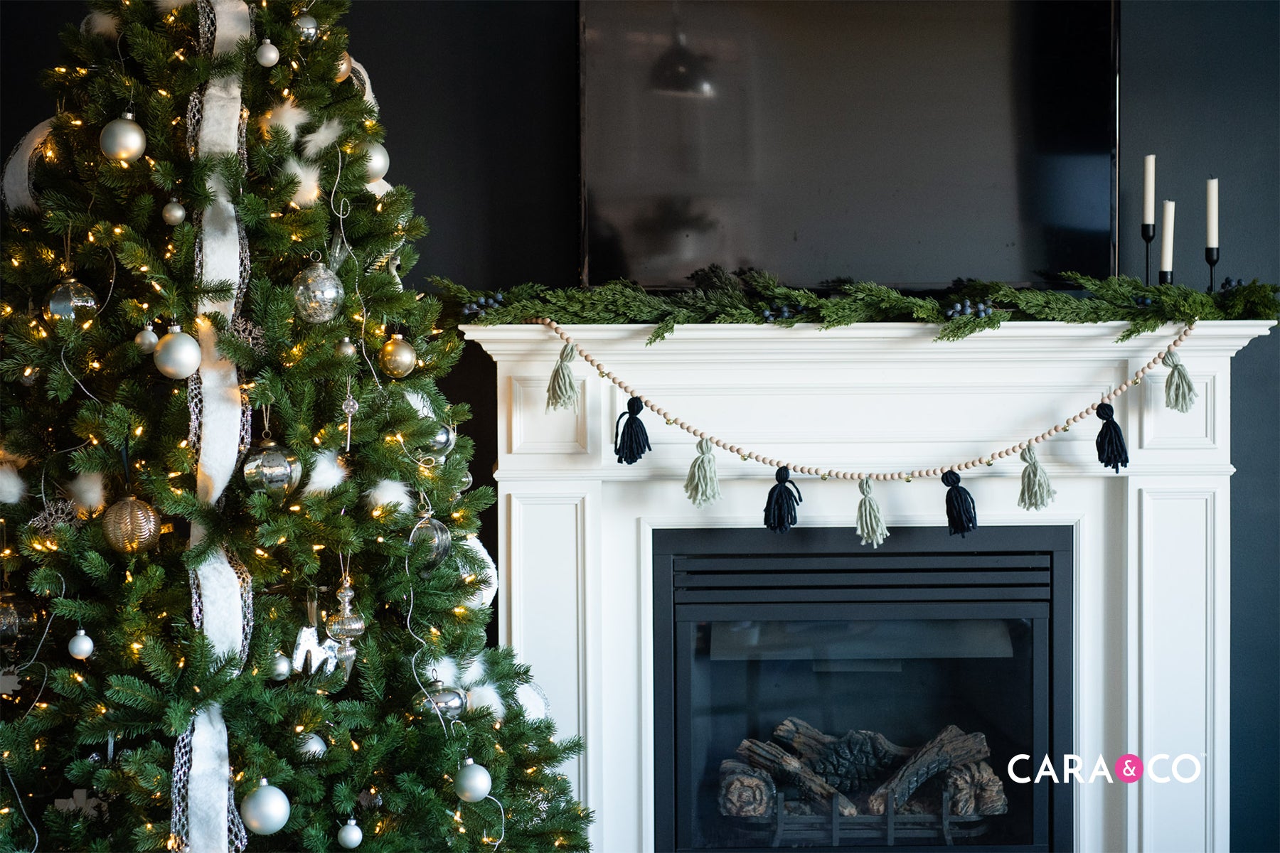 DIY Christmas Tassel Garland - DIY Christmas decor - Minimalist Holiday garland