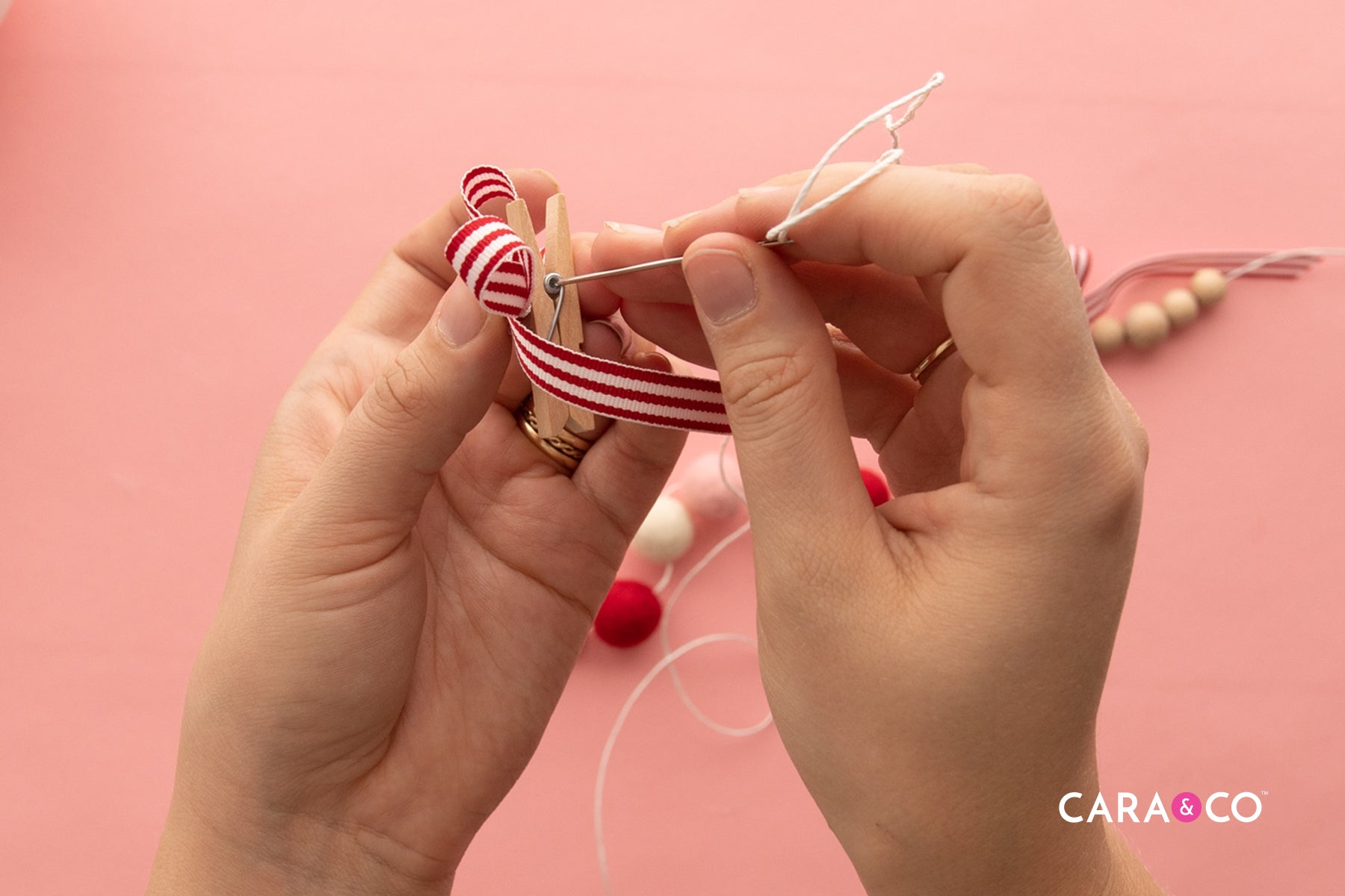 Thread on your clothespins and bows - DIY Craft - Cara & Co