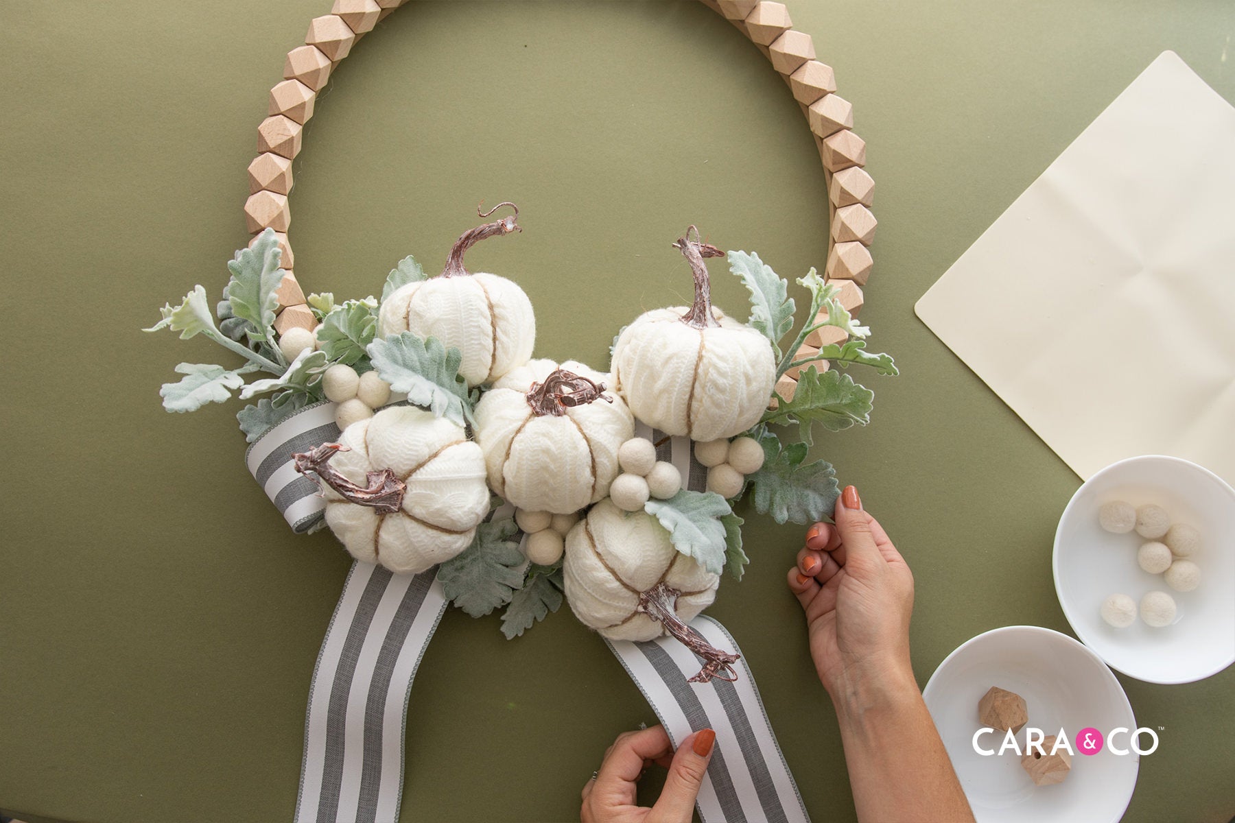 Fall Wreath DIY Tutorial - Fall decor inspiration - Cara & Co