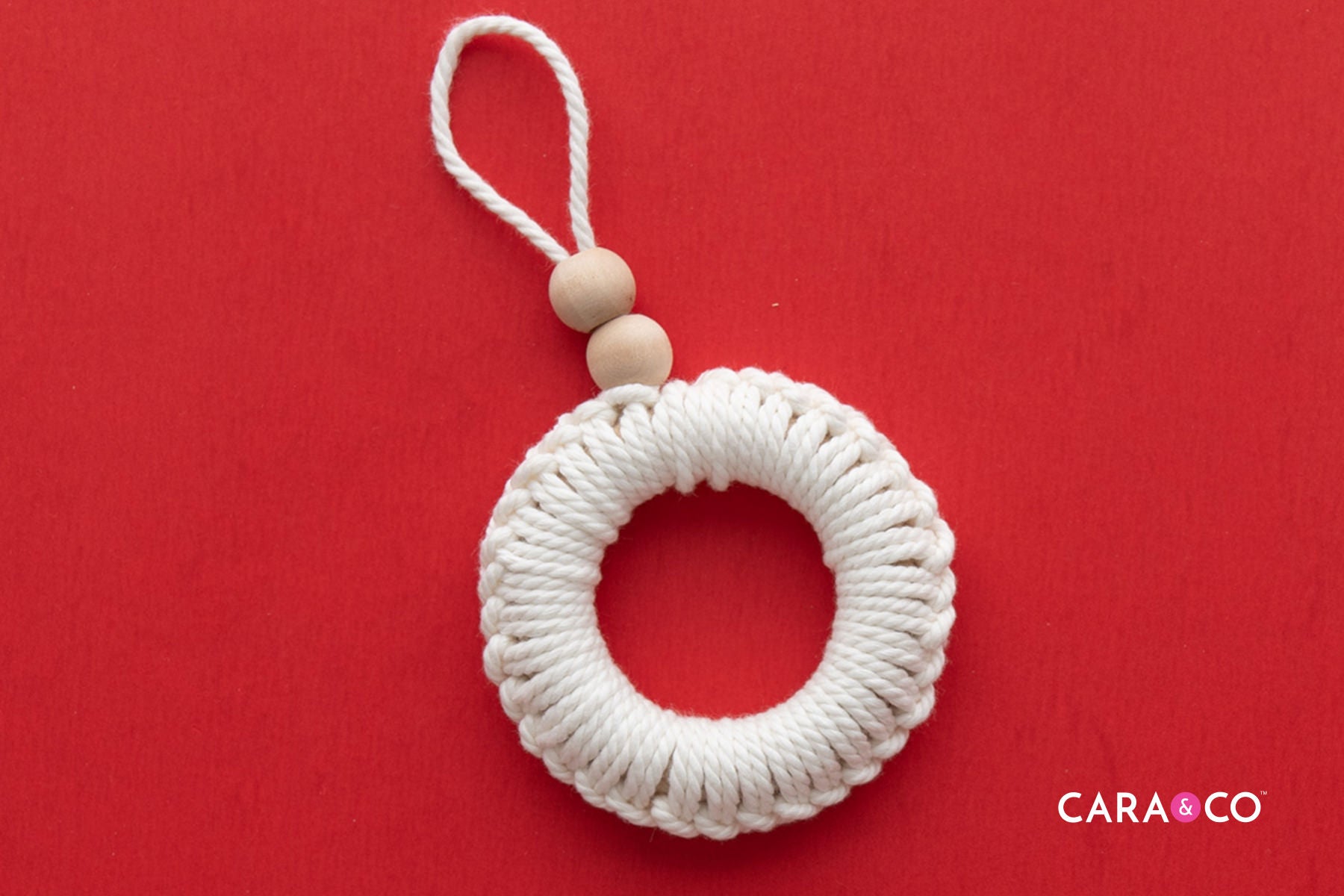How to make a macrame Christmas ornament - Cara & Co Tutorials