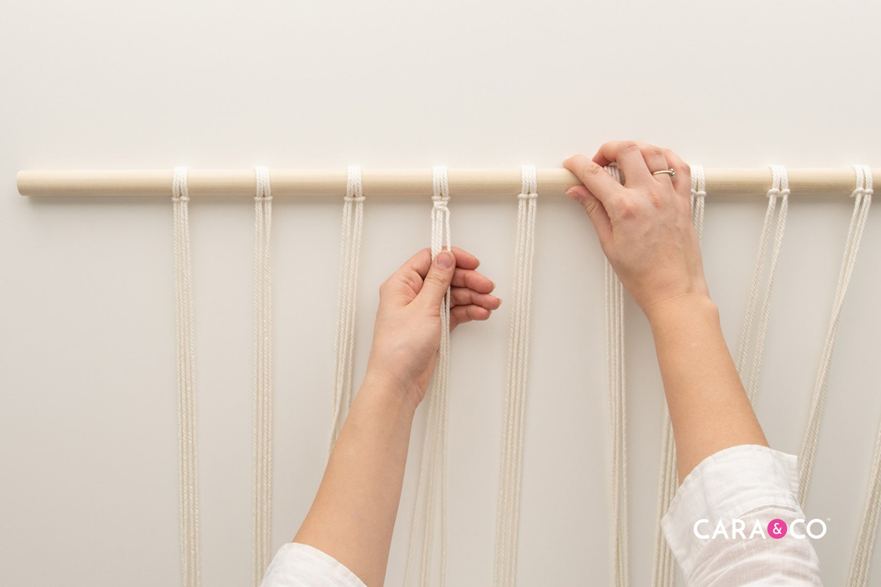 Square Knot - Taut Knot - Macrame - Cara & Co