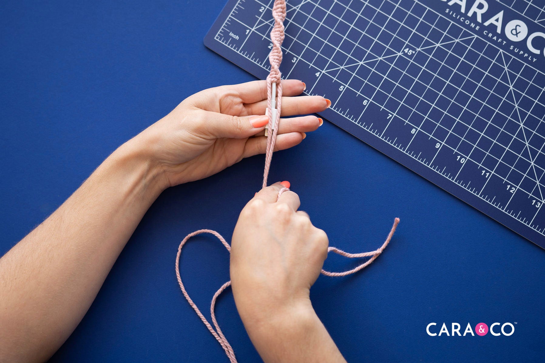 Easy Macrame crafts - Phone charger cord