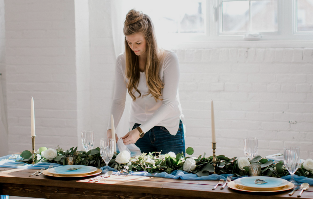 Thanksgiving Table scape Inspiration - Cara & Co Blog