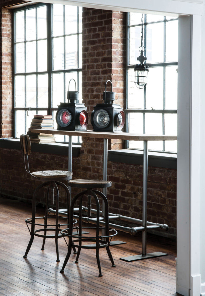 Happy Hour pub table