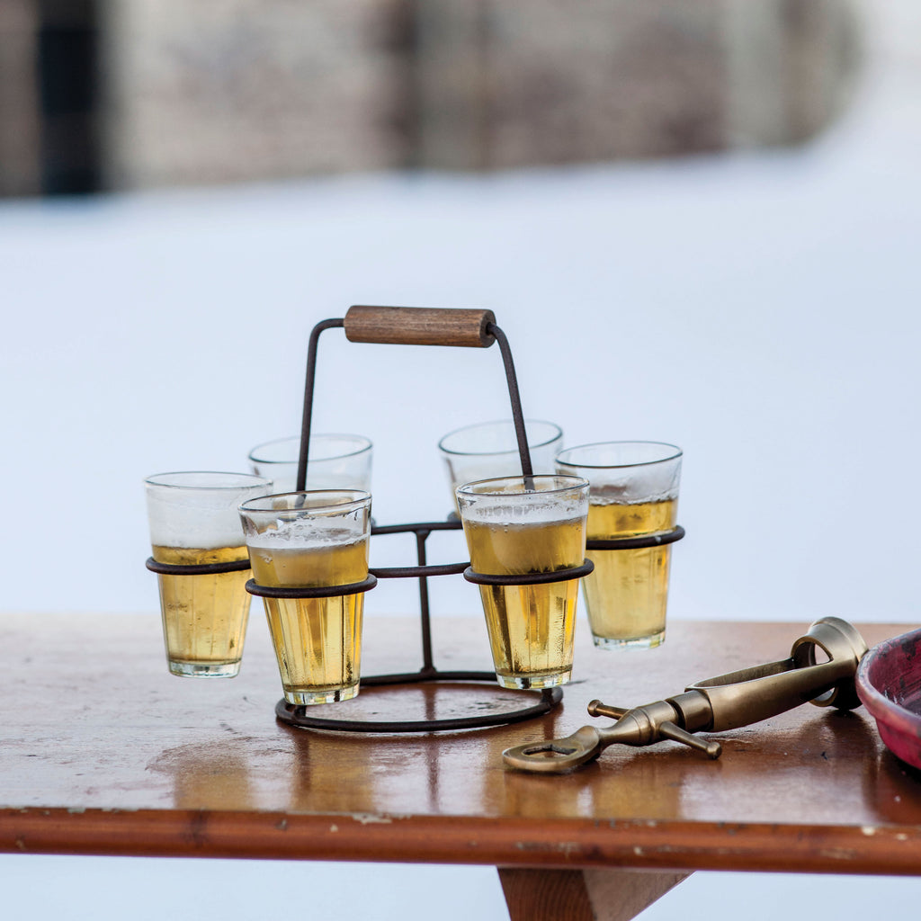 Vintage chai drink caddy with glasses