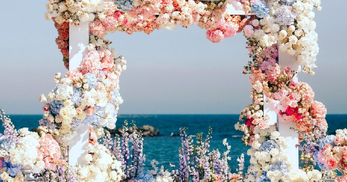 The wedding backdrop should complement and enhance the overall aesthetic.