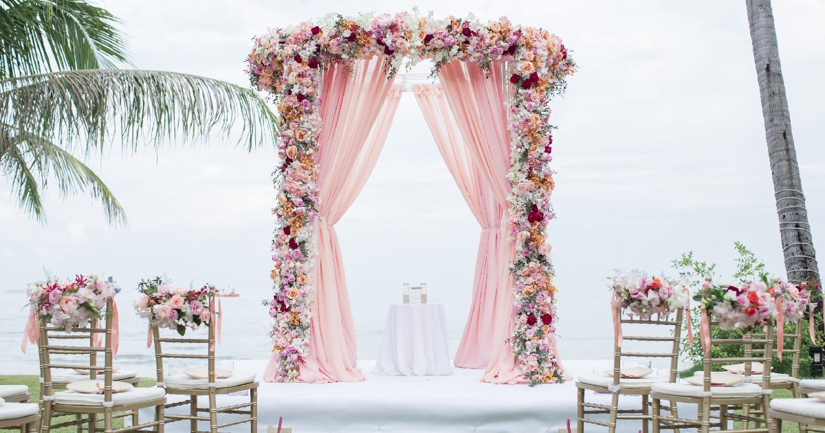 Pink_Drapes_Wedding_Arch